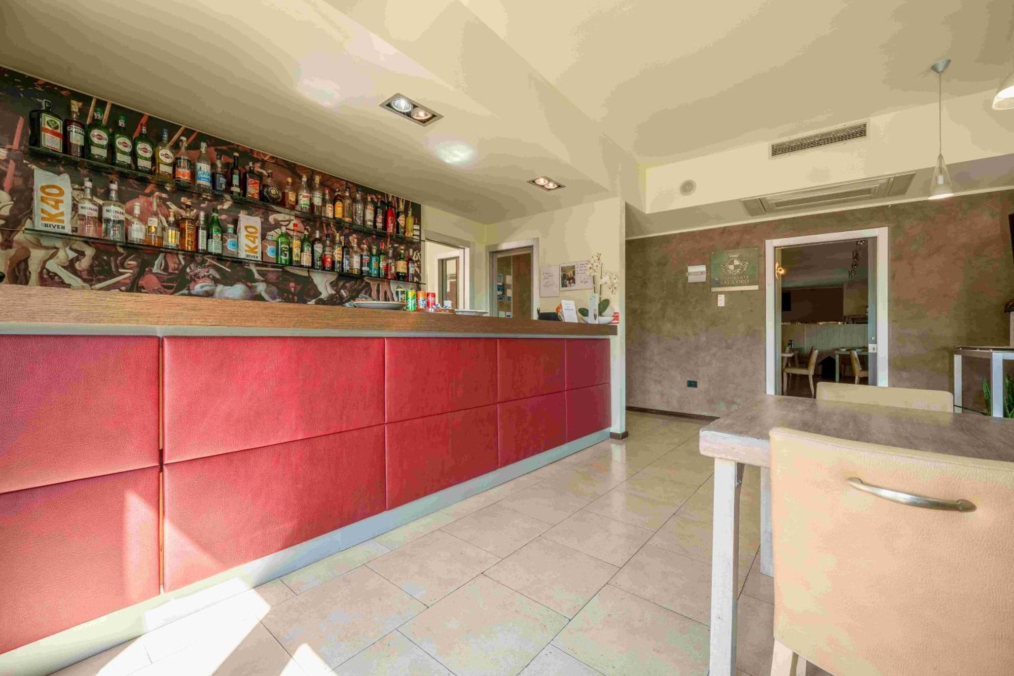 Fortebraccio Montone  Luaran gambar